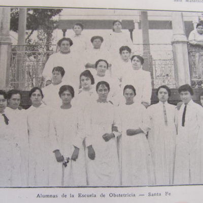 Alumnas de la Escuela de Obstetricia de Santa Fe