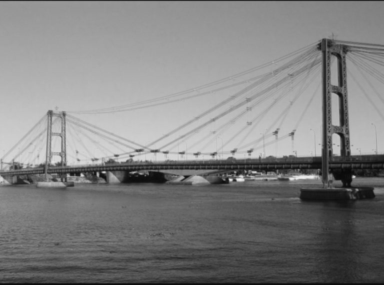 Puente colgante “Ing. Marcial Candioti”